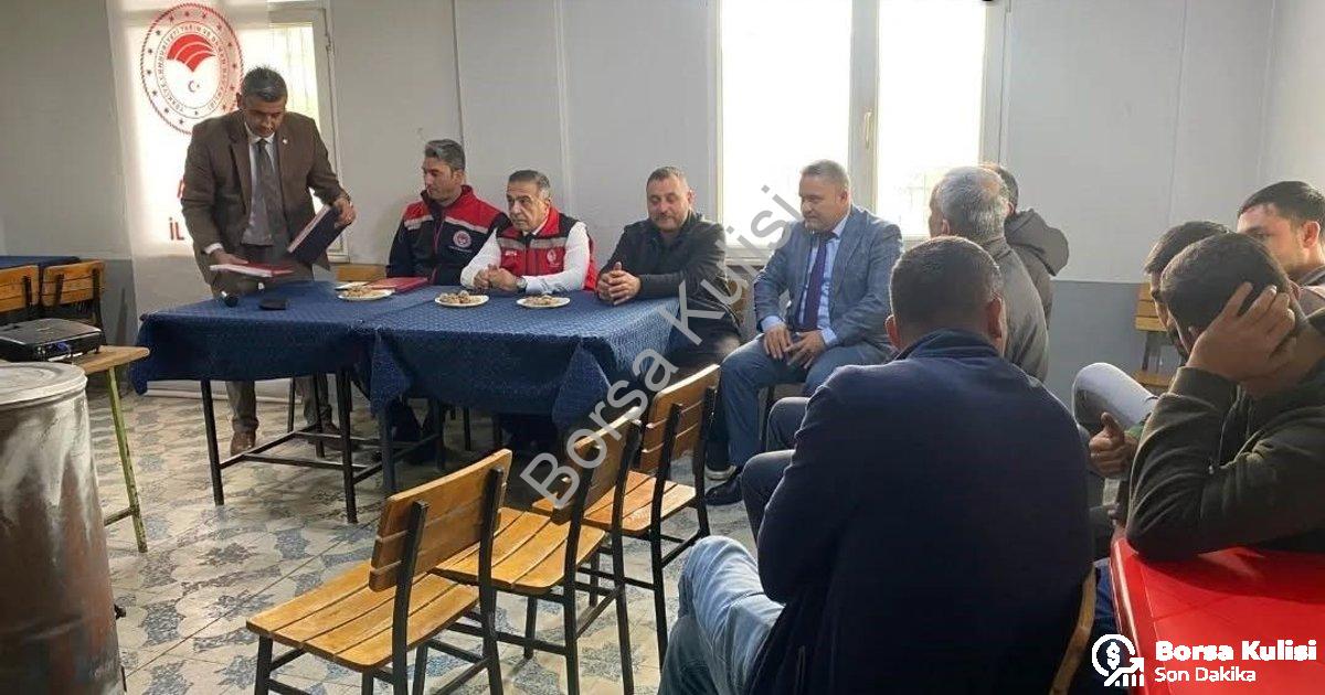 "Aydın'da Tarım Seferberliği: 17 İlçede Üreticilerle Kritik Buluşma" başlıklı haber için fotorealist